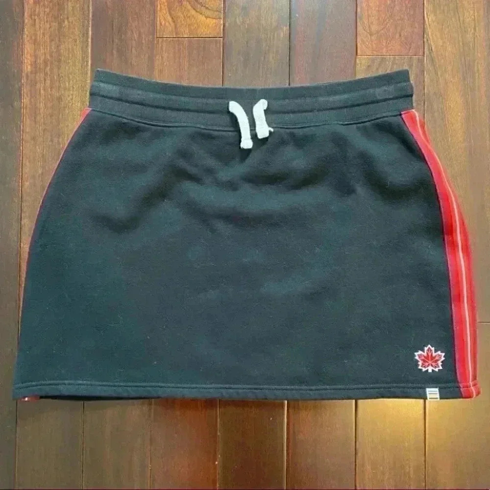 HBC Mini Skirt Fleece Team Canada Olympic Apparel Black Red Side Stripes Medium - Picture 14 of 14